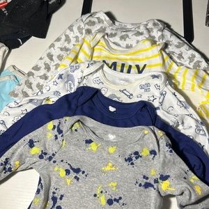 5 long sleeve baby boy onesies